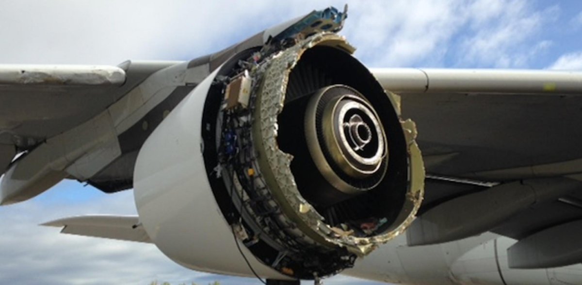 Помпаж двигателя самолета