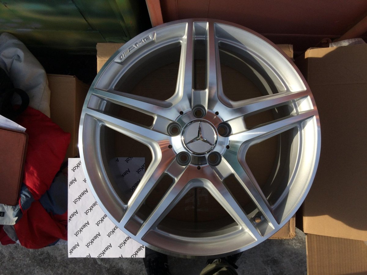 Диски АМГ 16 на Мерседес