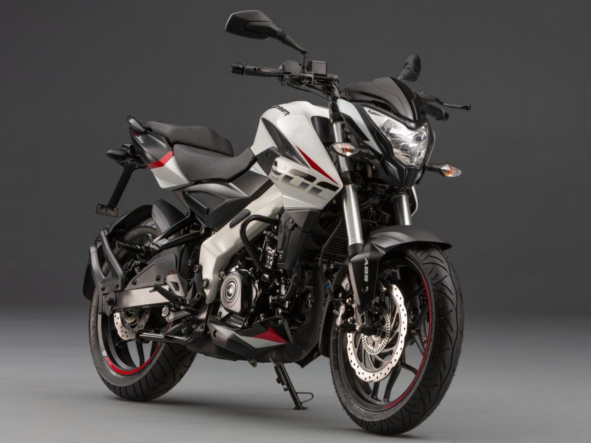 Похожие мотоциклы на Пульсар доминар200