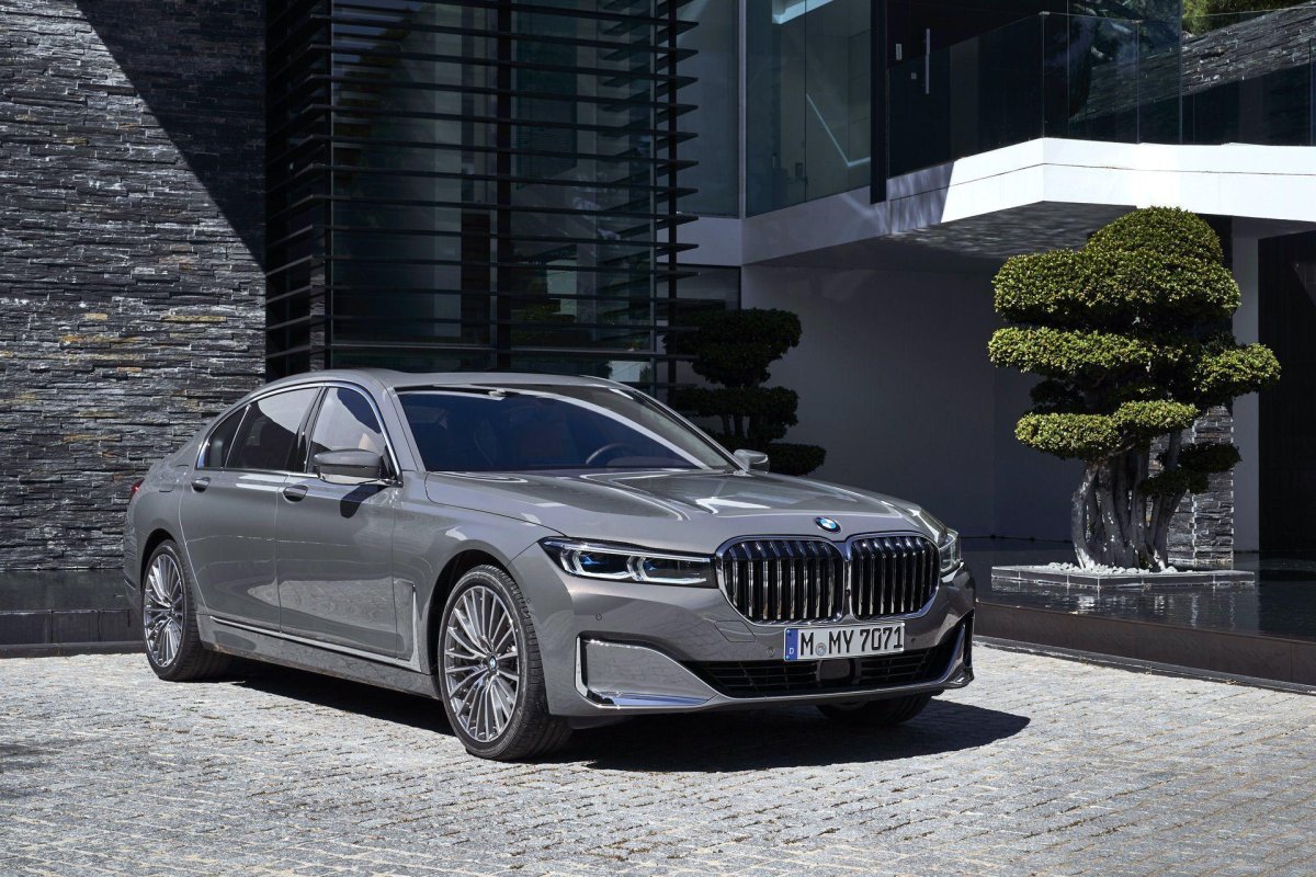 BMW 7 750li XDRIVE