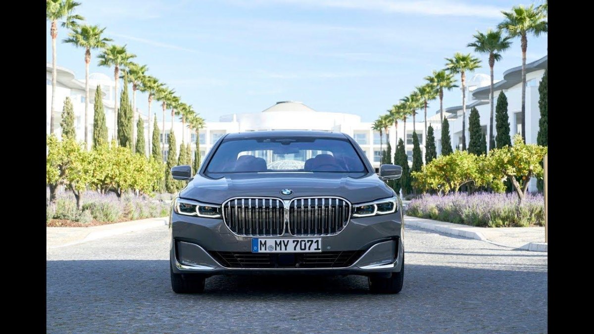 BMW 750i XDRIVE 2020