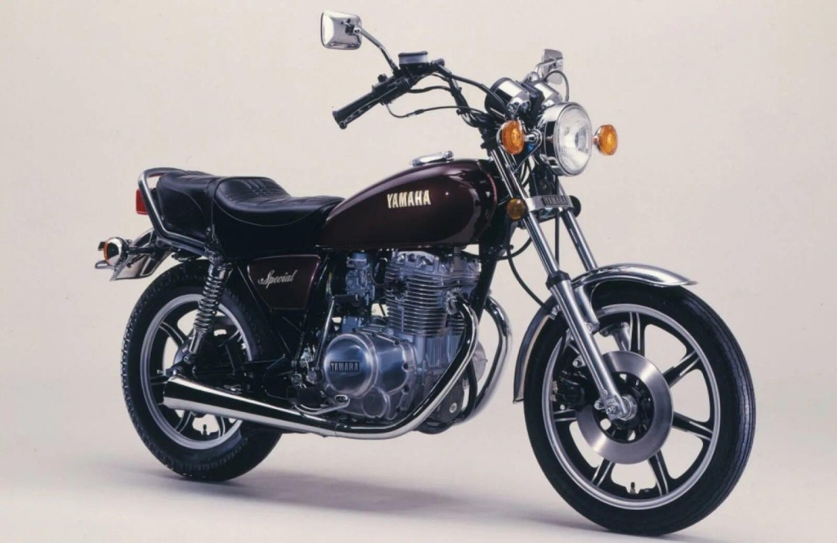 Yamaha xs400