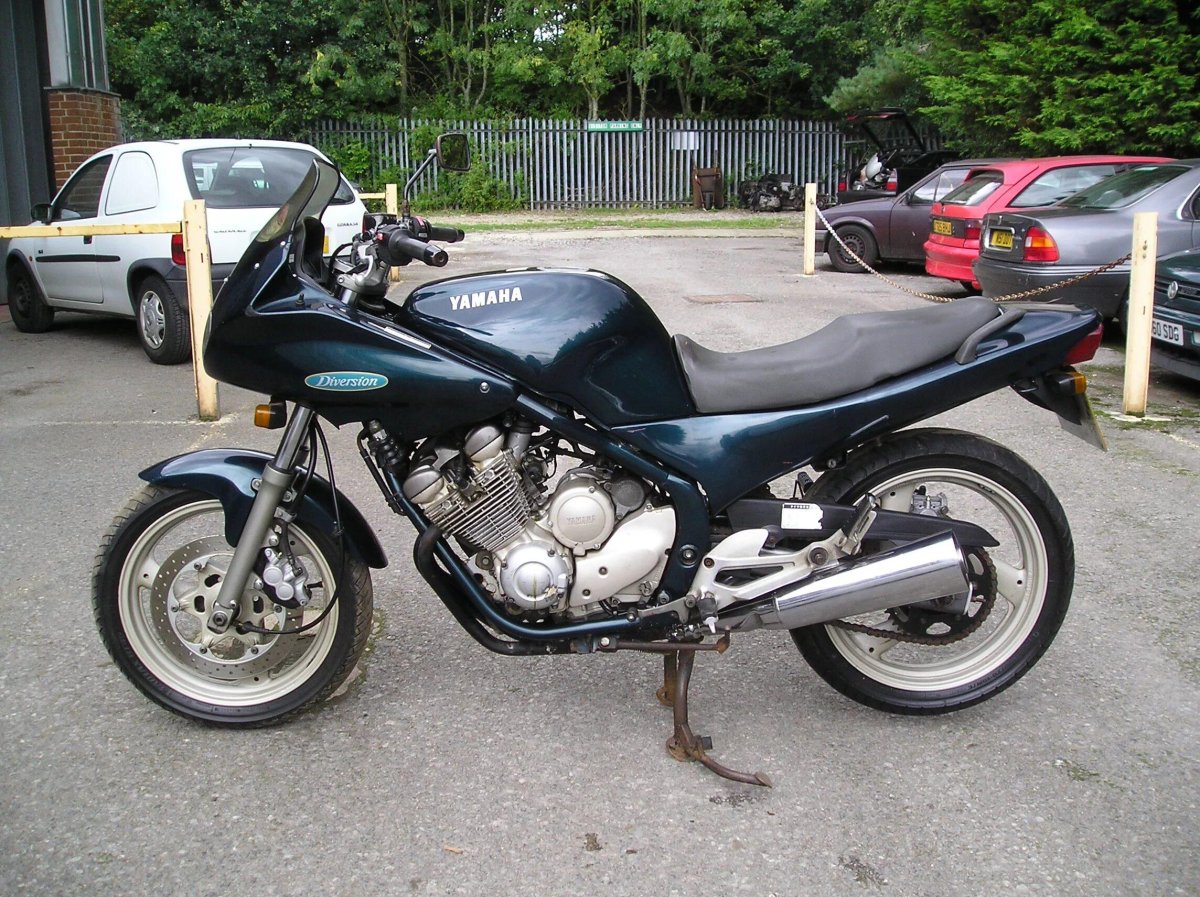 Yamaha diversion 400