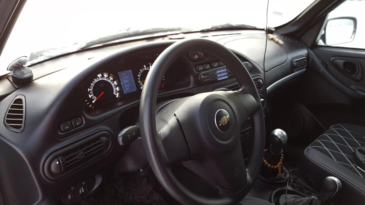 Панель Нива Шевроле 2123