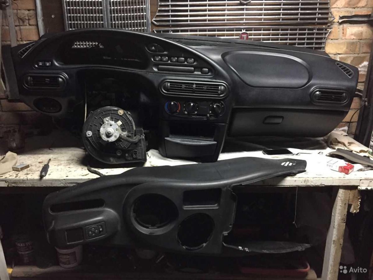 Торпеда Шевроле Нива 2012