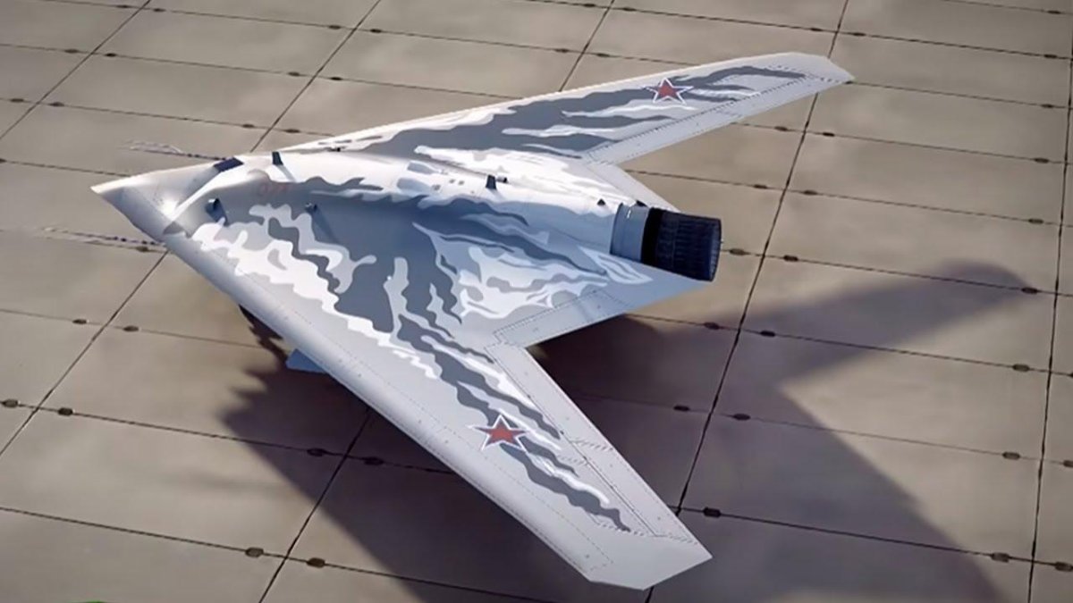 Стелс-беспилотник с-70