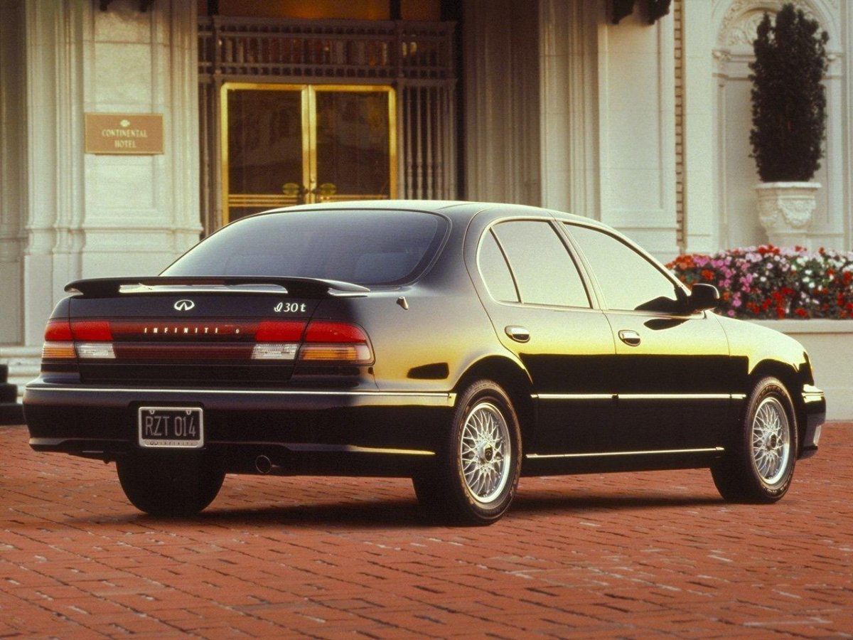 Ниссан Инфинити i30