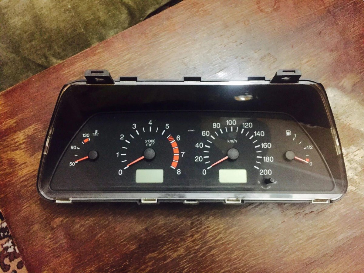 Приборка ВАЗ 2114