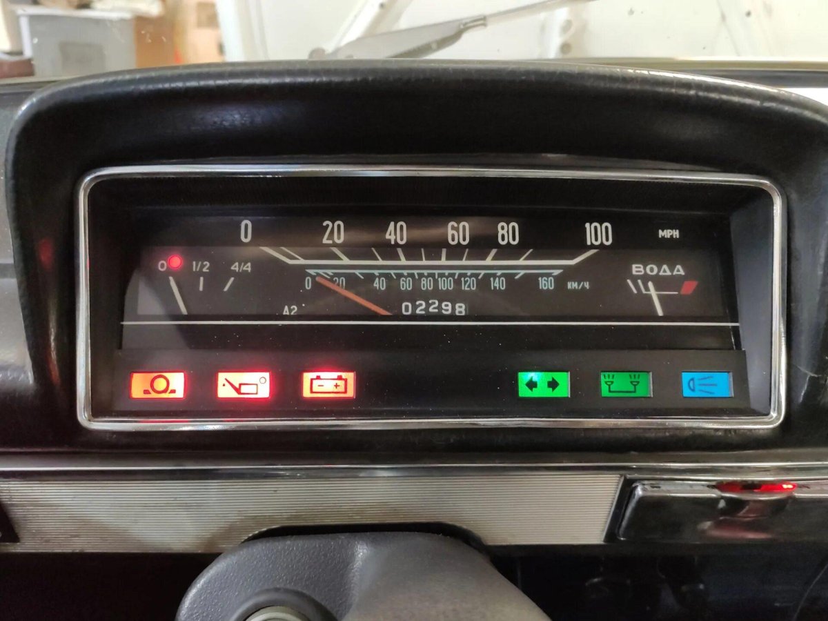 Электронная приборная панель ВАЗ 2101