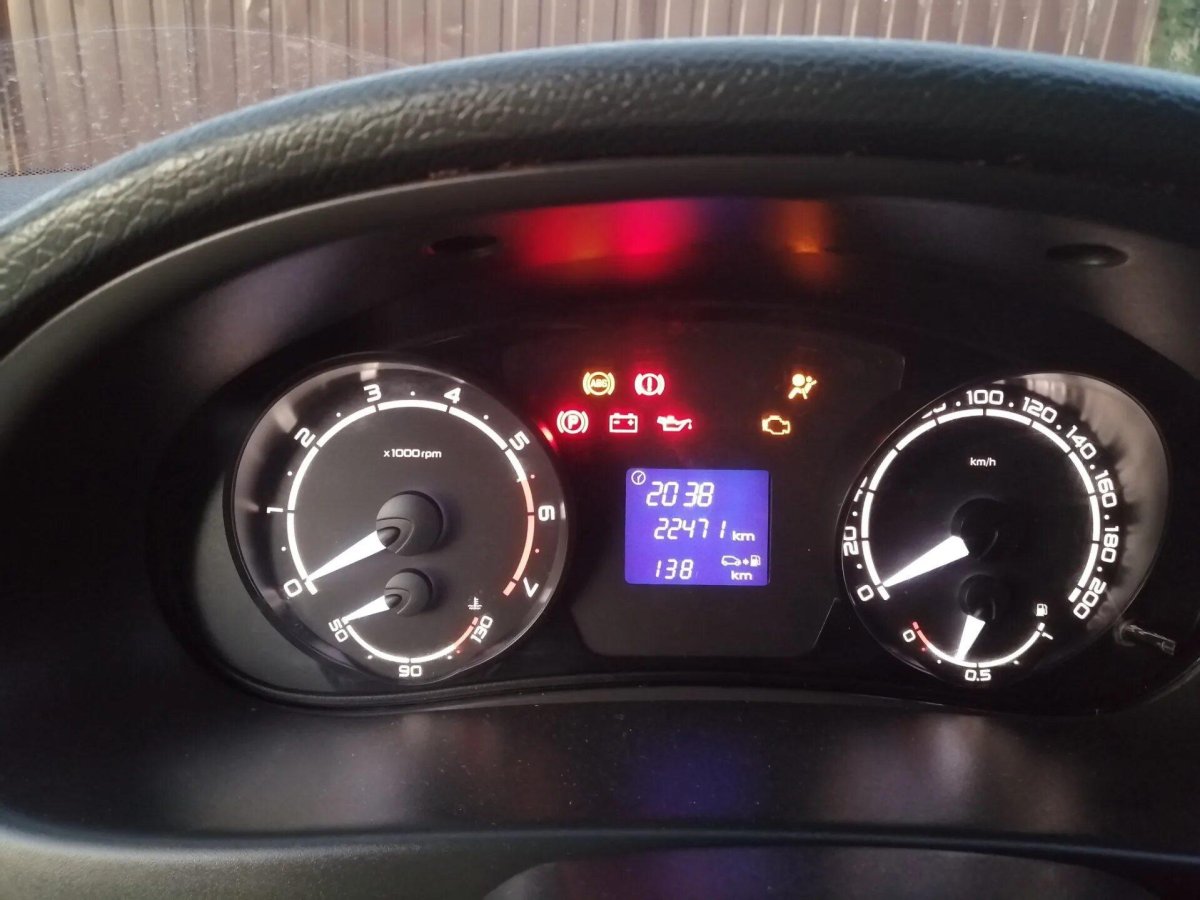 Приборная панель Приора 2