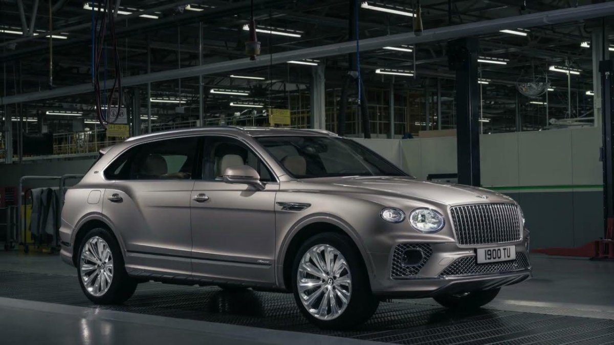 Bentley Bentayga 2022 EWB