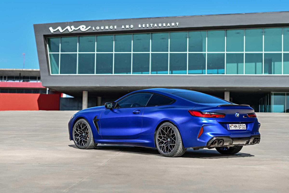 БМВ м8 Компетишн