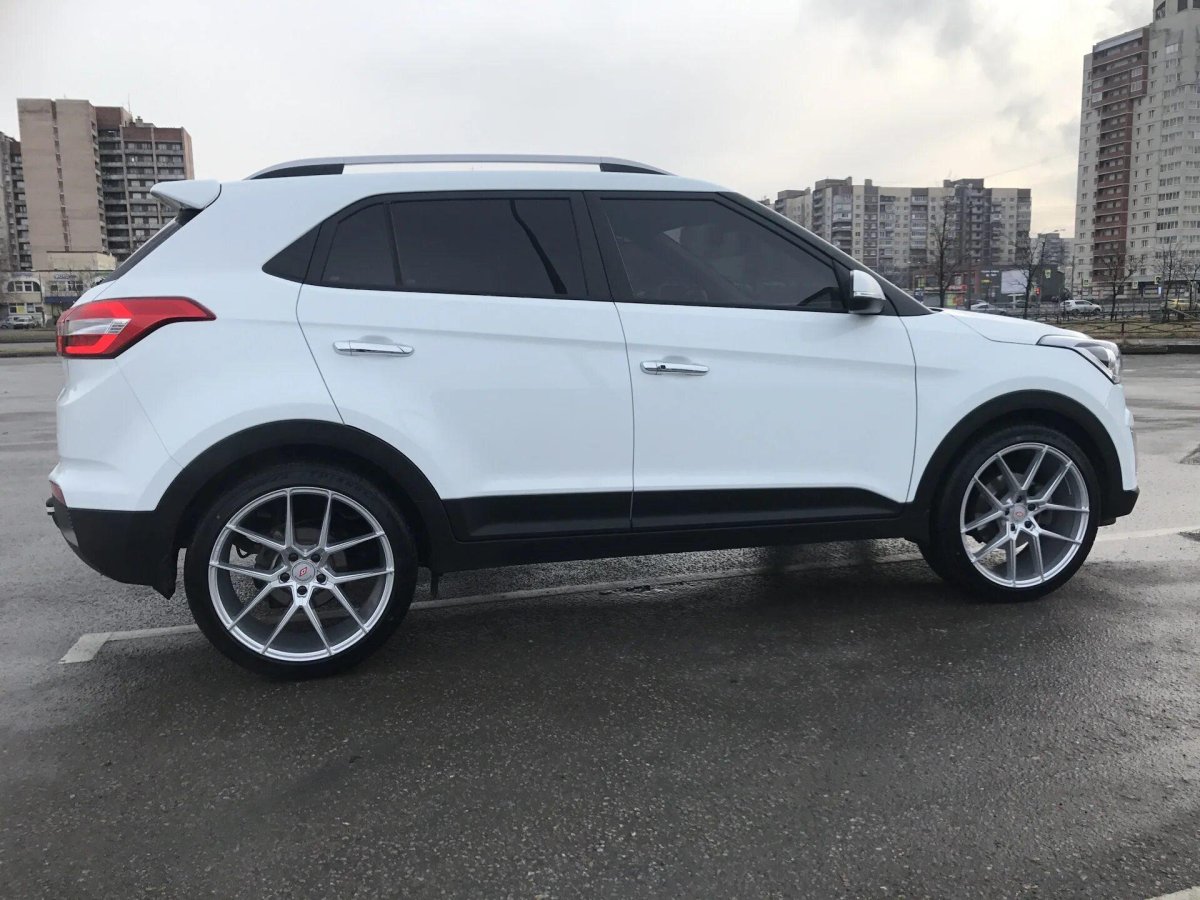 Hyundai Creta r20