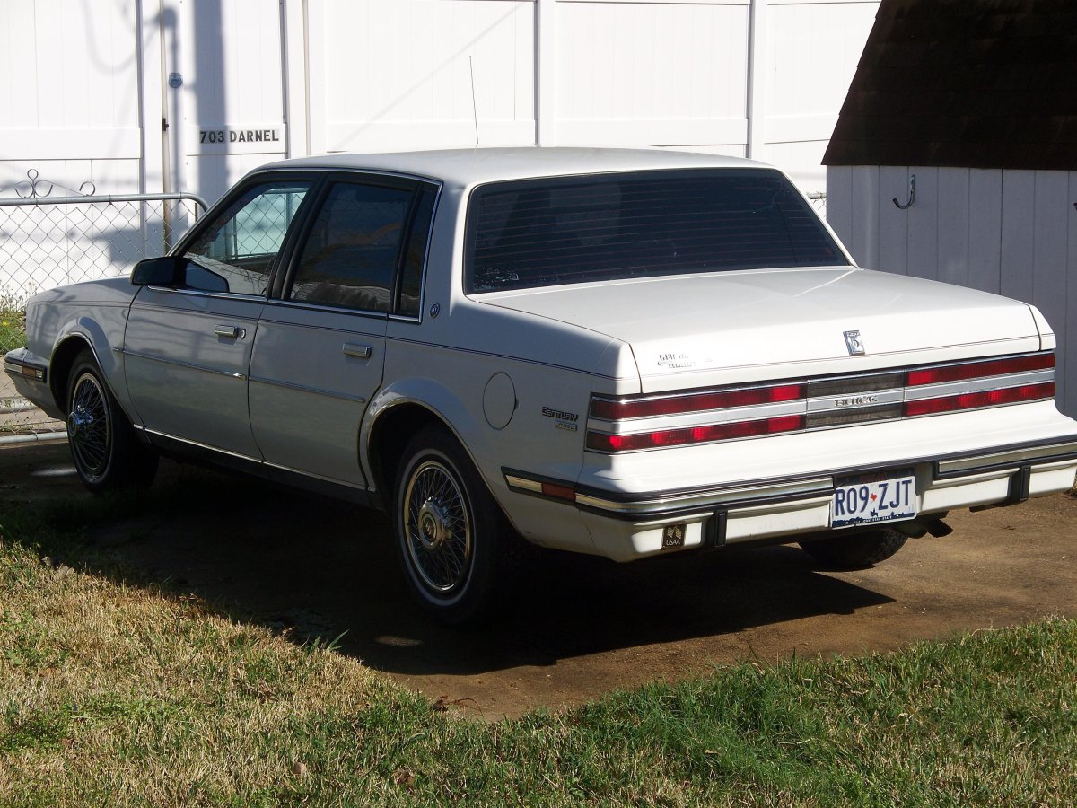 Buick Century 1984