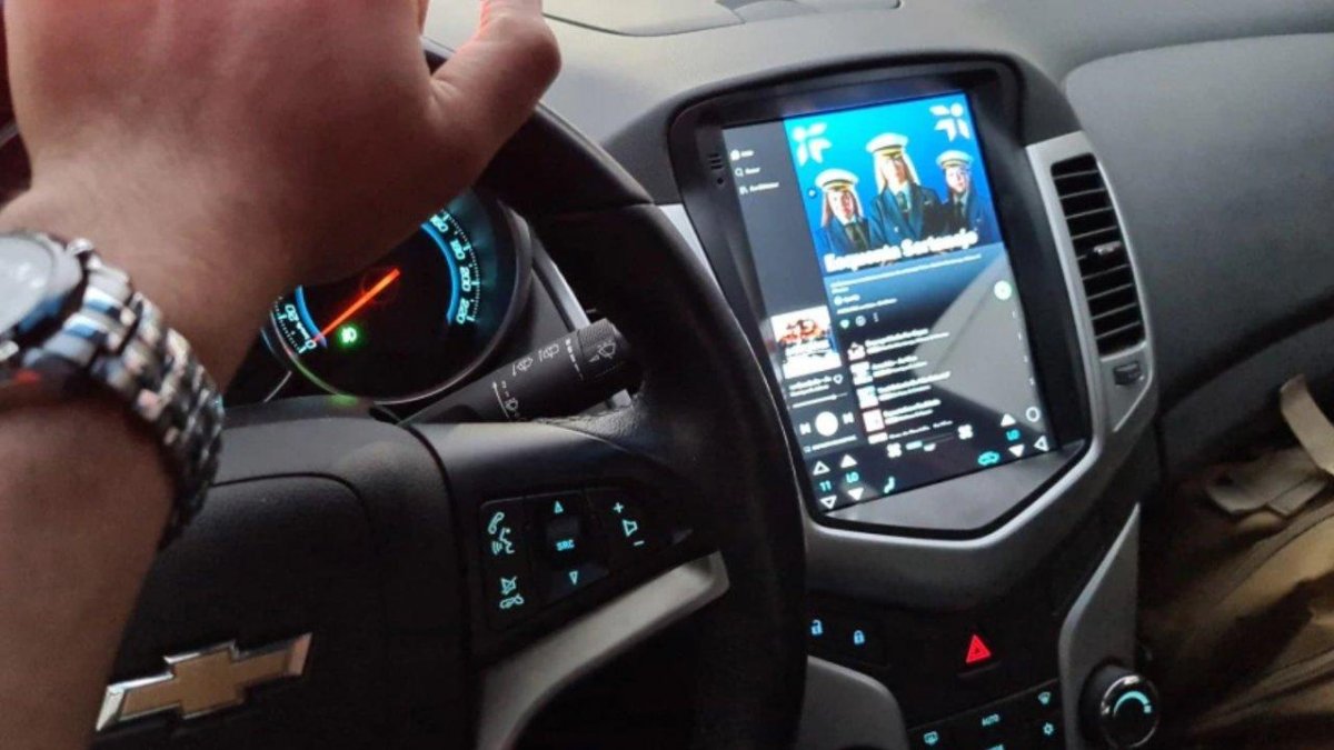 Магнитола Тесла Шевроле Круз 2013