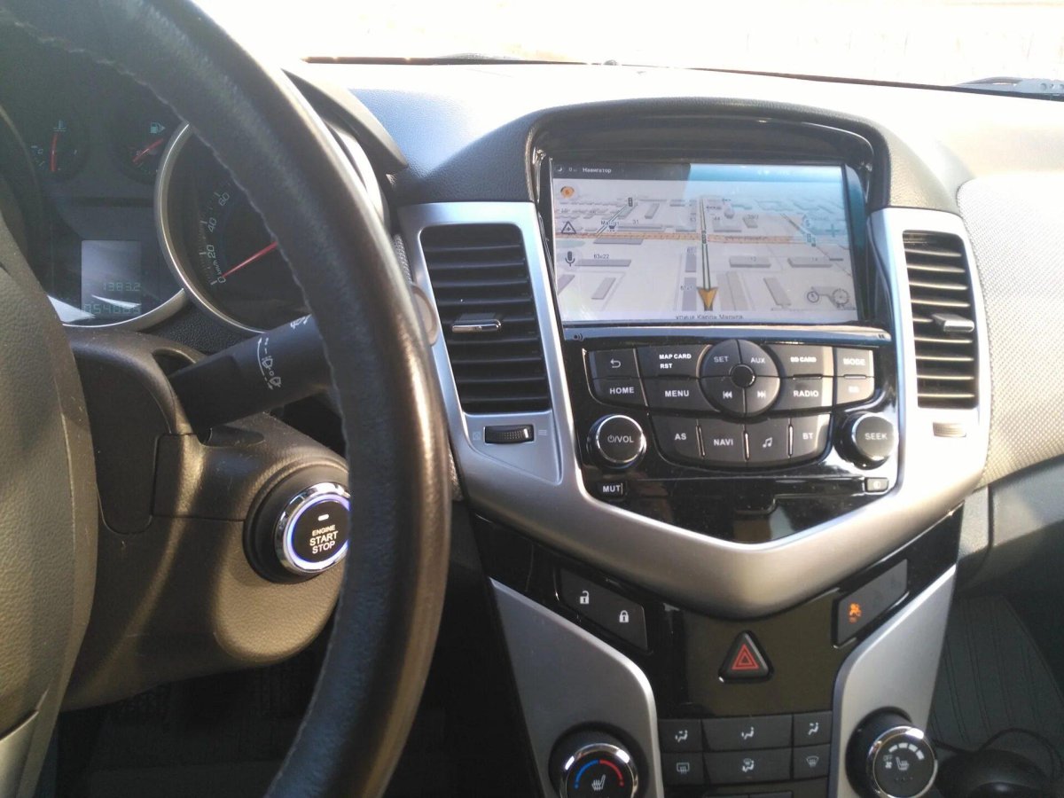 Магнитола Шевроле Круз 2011