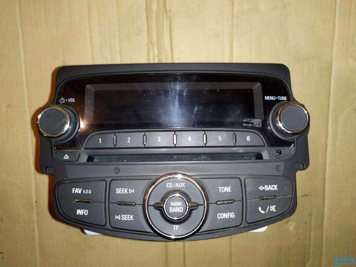 Штатная магнитола Шевроле Круз 2014