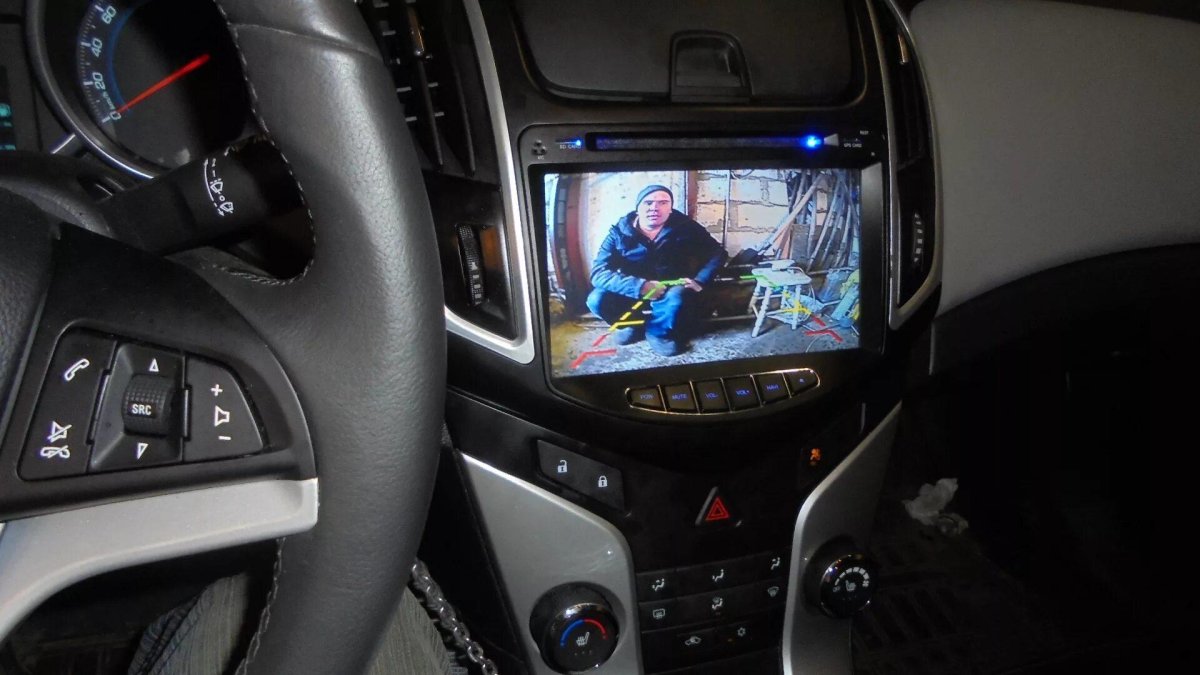 Шевроле Круз магнитола 2 din