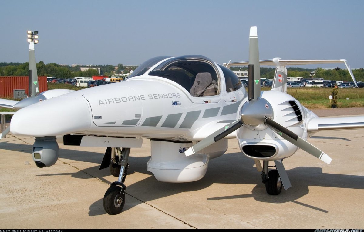 БПЛА Diamond da-42б