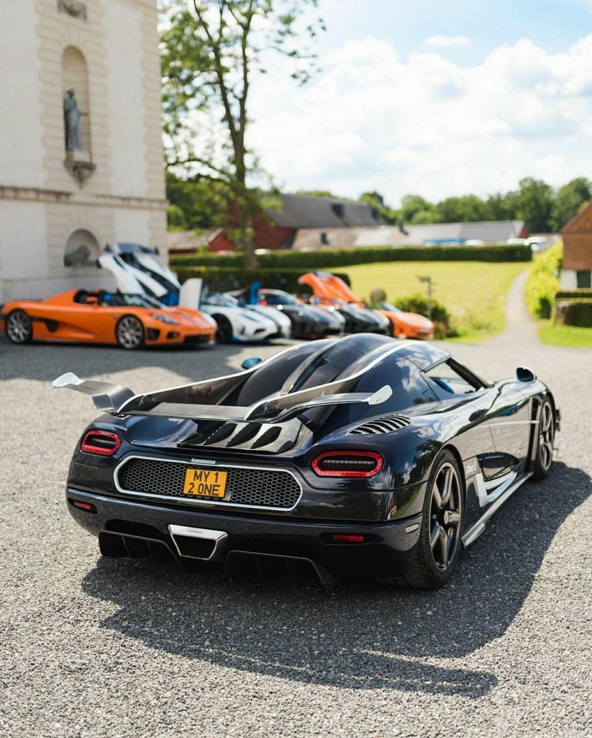 Спорткар Koenigsegg