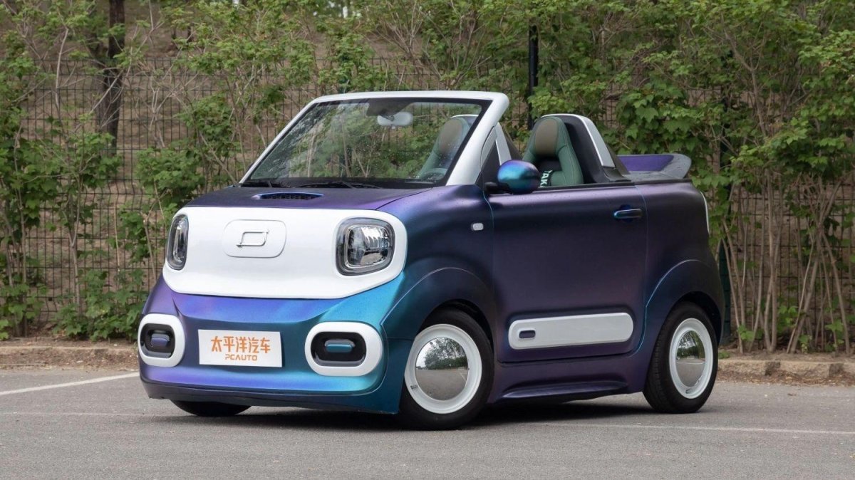 FAW электромобиль