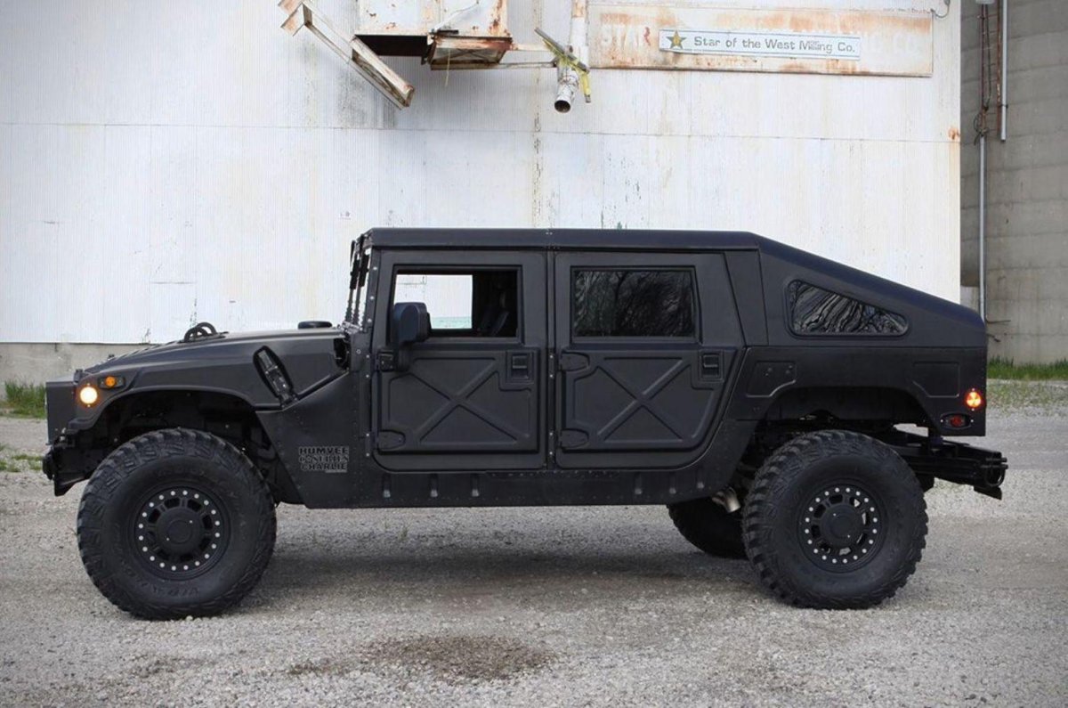 Хаммер h1 военный