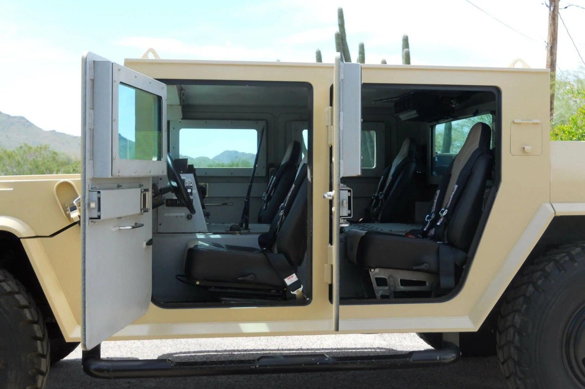 Hummer h1 бронированный