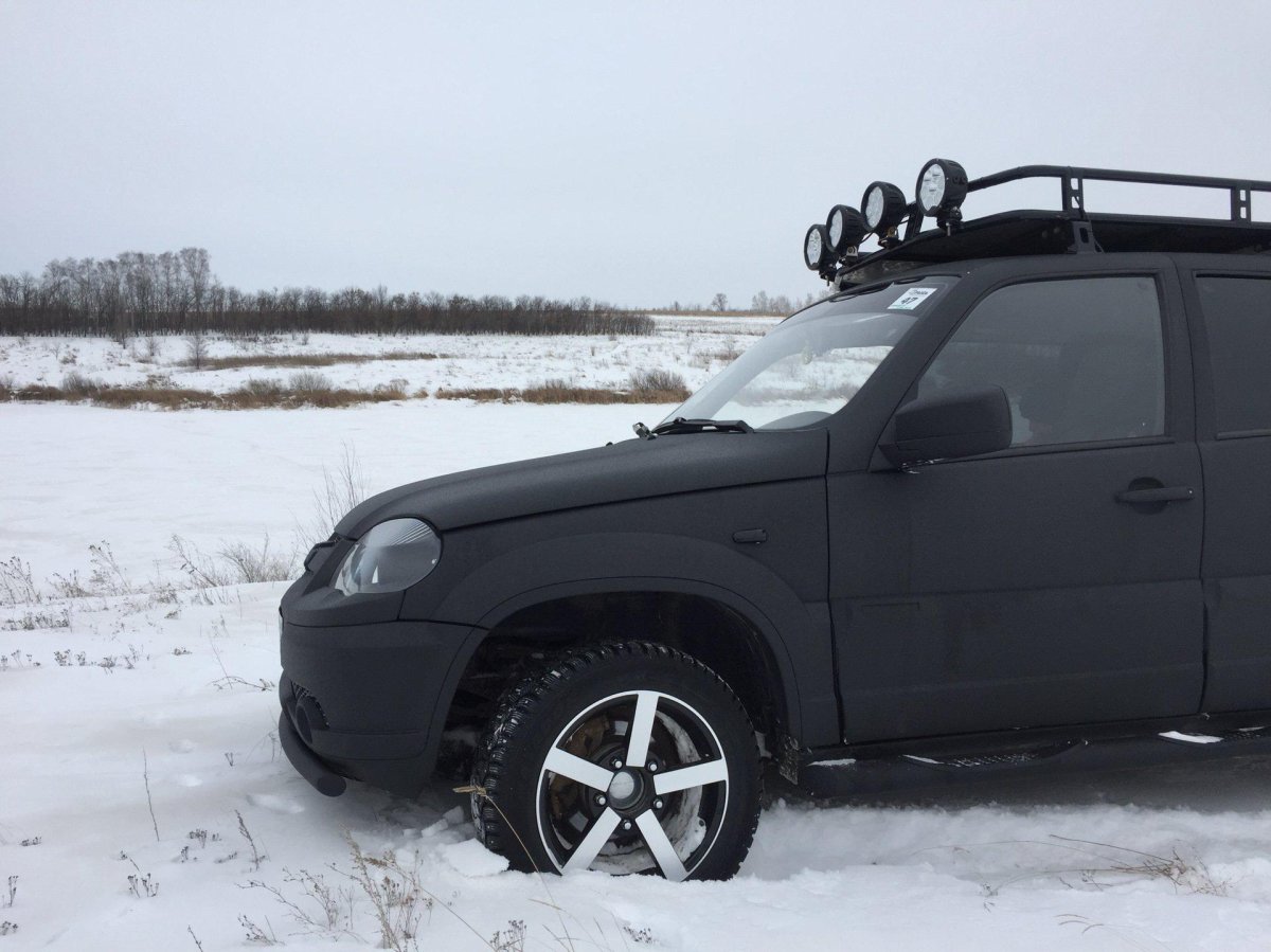 Шеви Нива r17