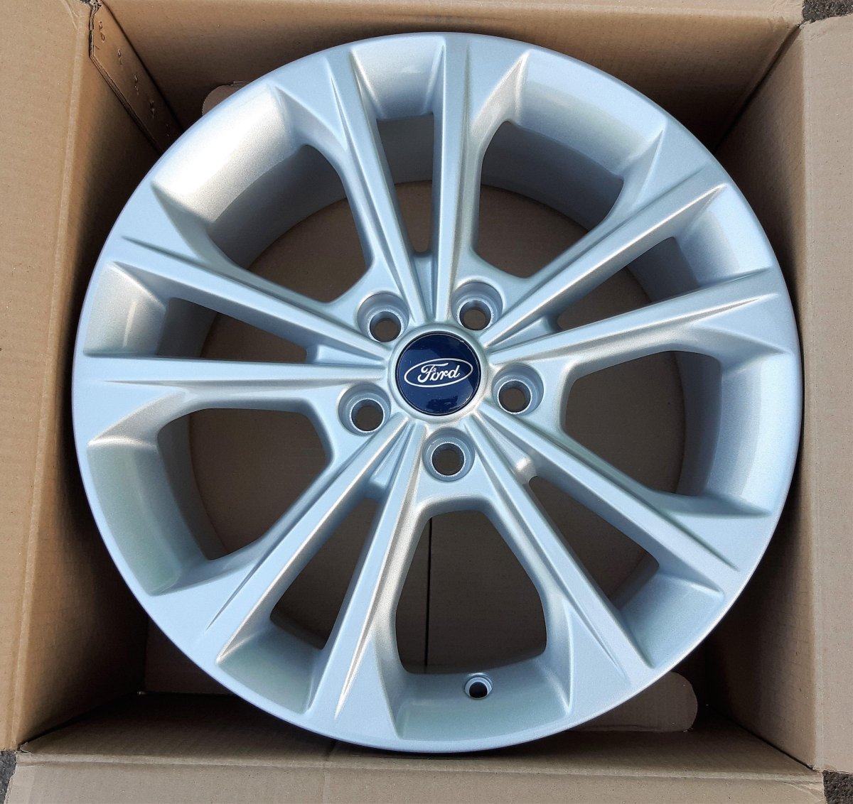 Диск Ford Kuga r17