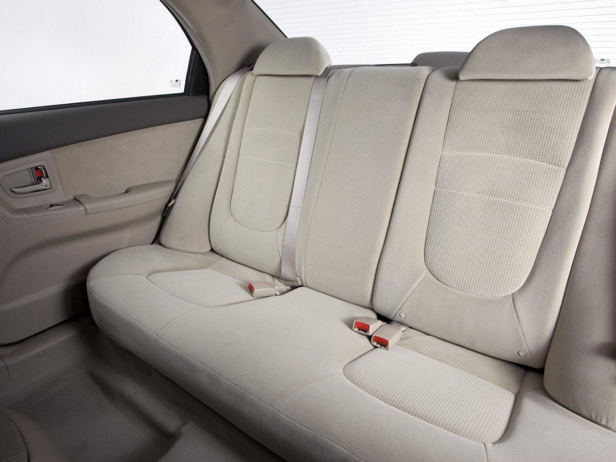 Kia Spectra салон сзади