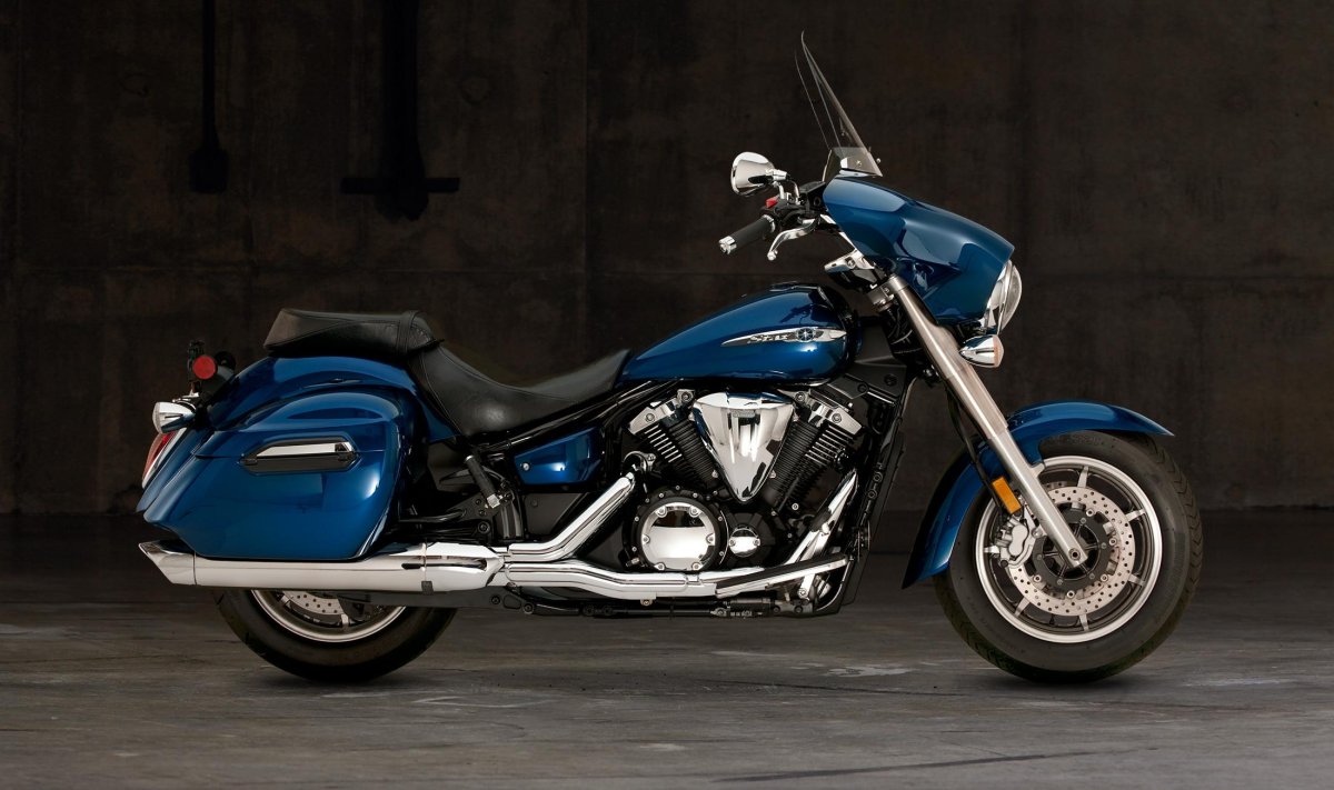 Yamaha v Star 1300