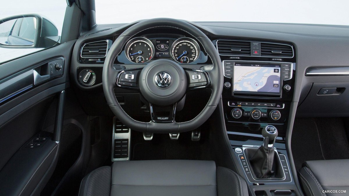 Volkswagen Golf 2014 Interior