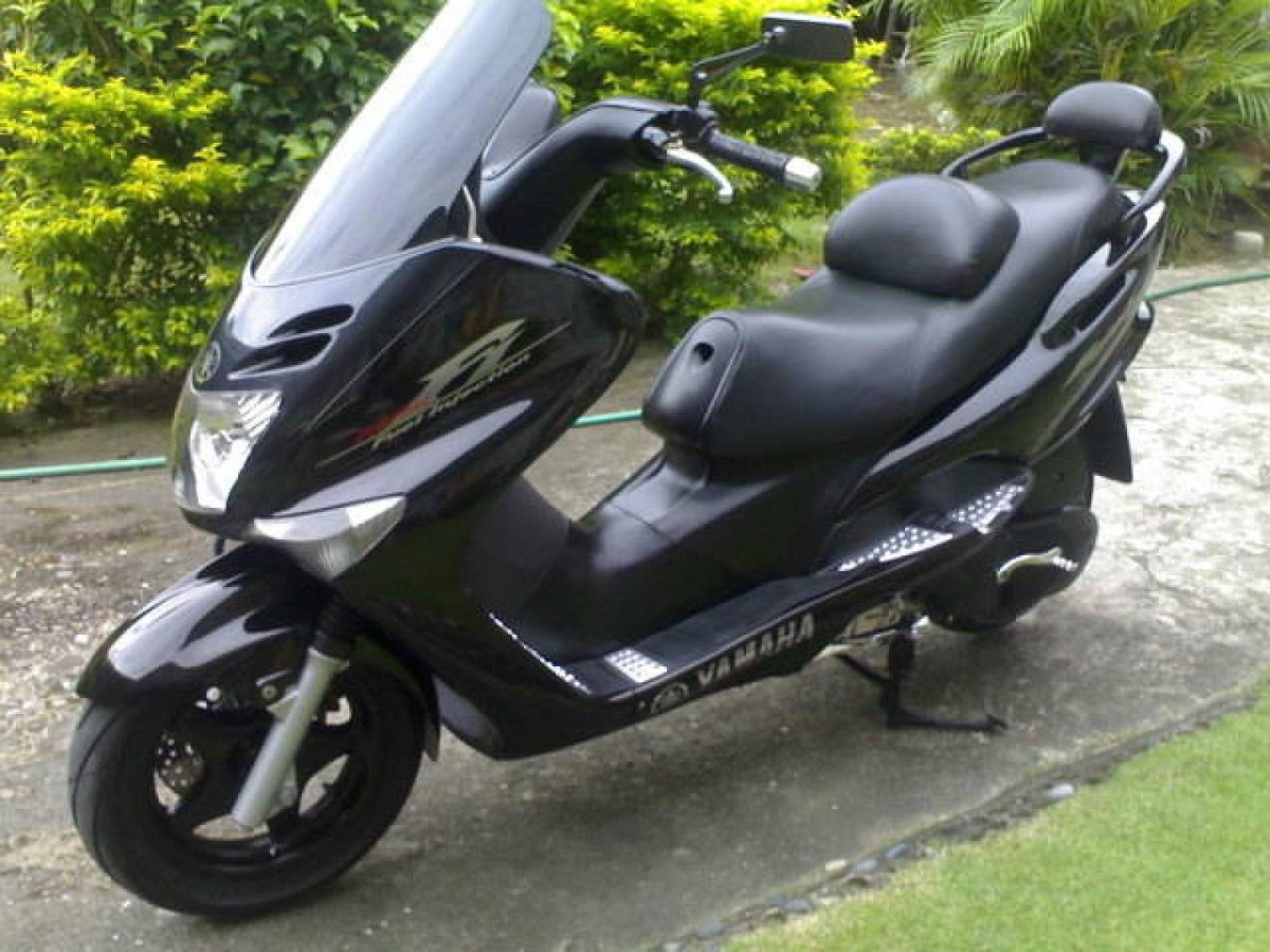 Yamaha Majesty 125 2002