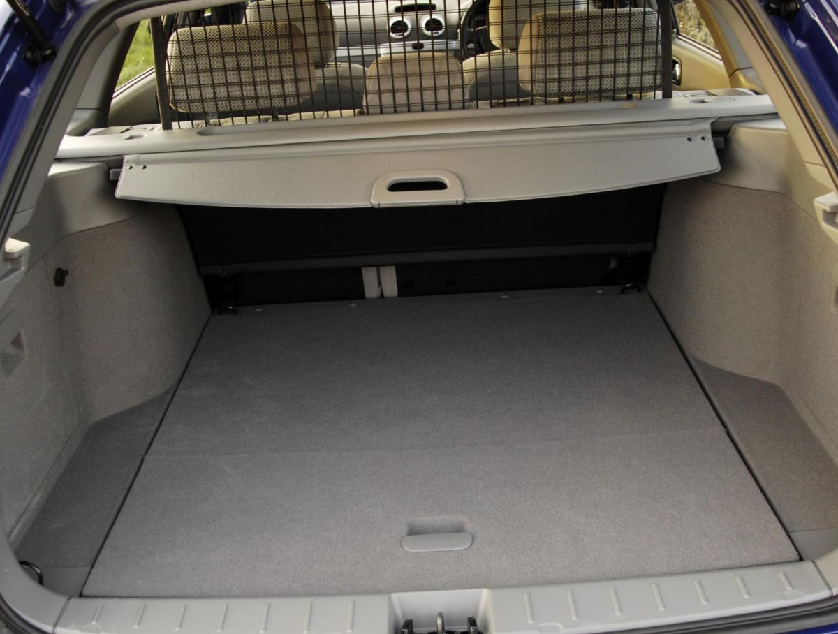 Шевроле Лачетти универсал багажник