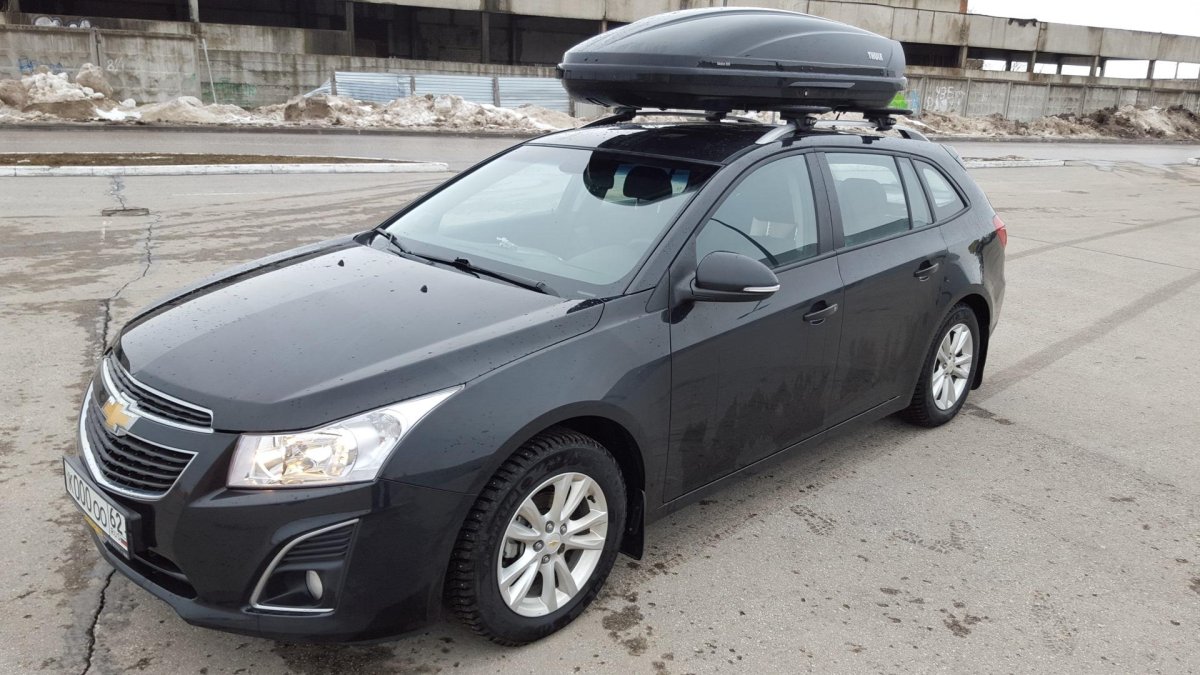 Багажник Thule Chevrolet Lacetti 2010