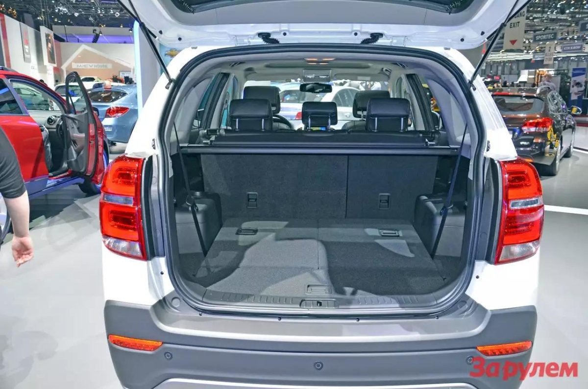 Chevrolet Captiva 2014 багажник