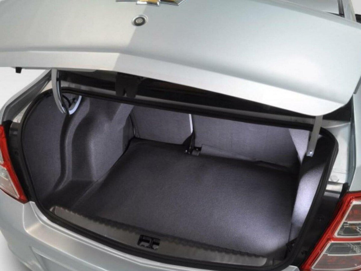 Cobalt Chevrolet 2013 багажник