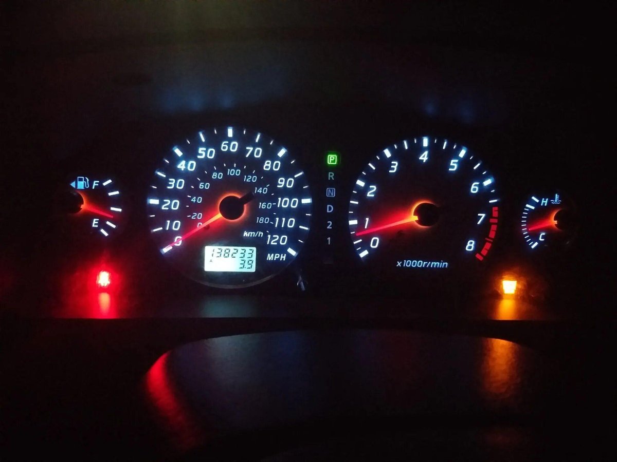 Панель приборов Pathfinder r51