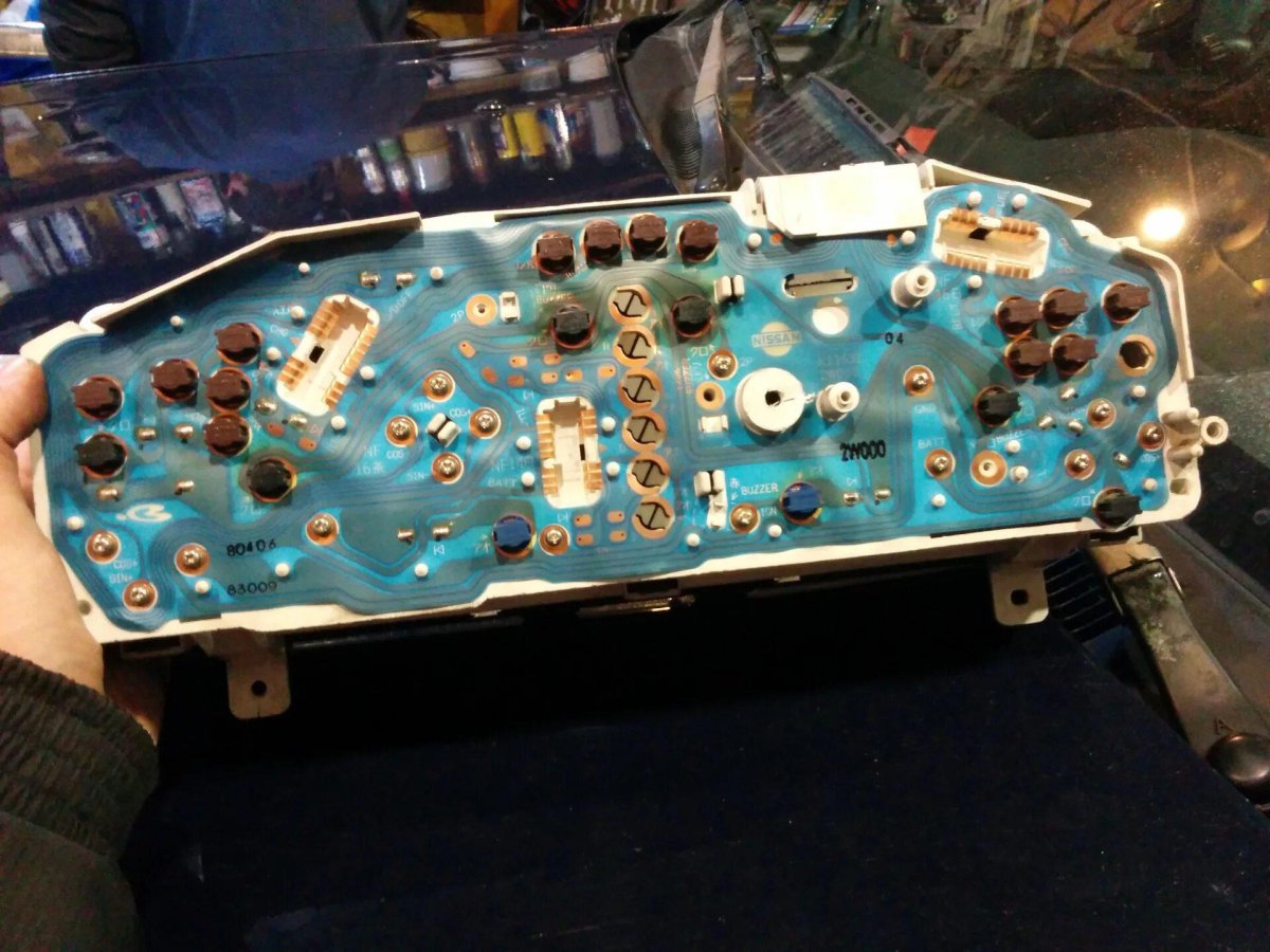 Приборная панель r50 Pathfinder