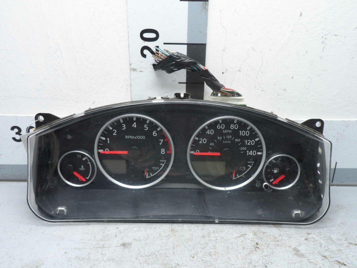 Панель приборов Pathfinder r51