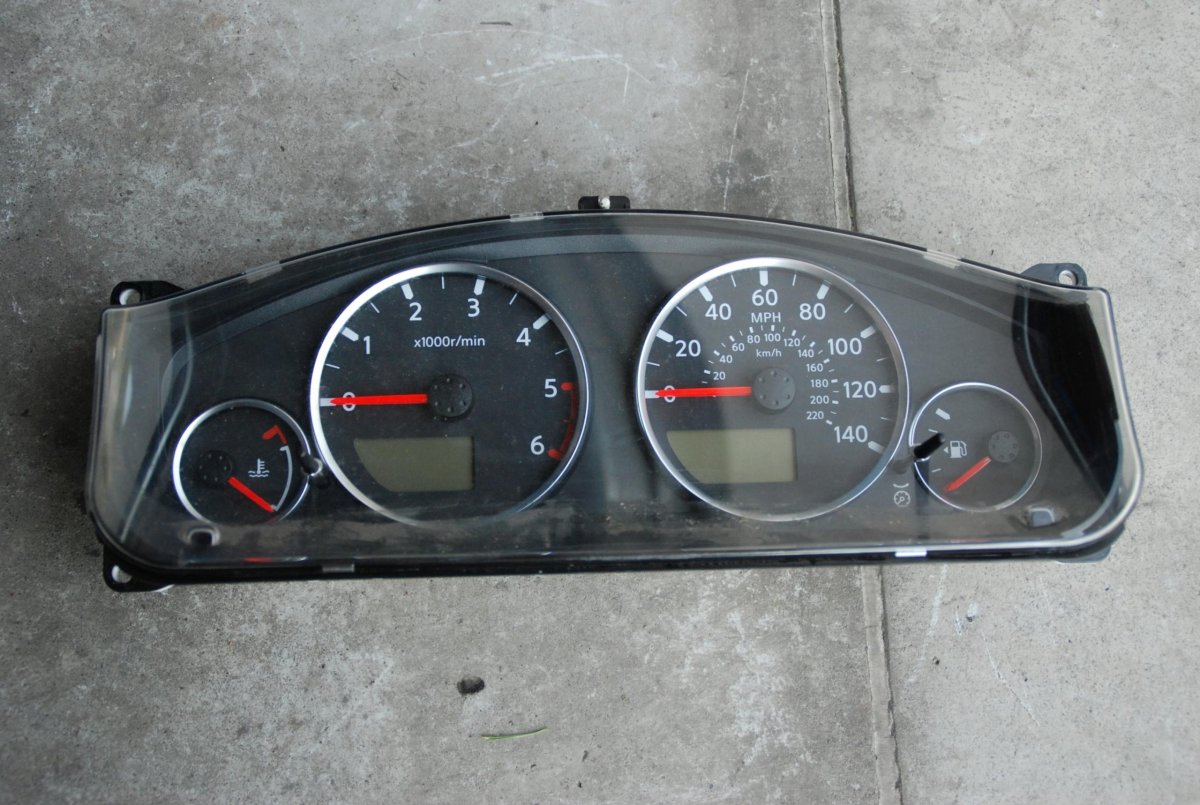 Панель приборов Патфайндер r51