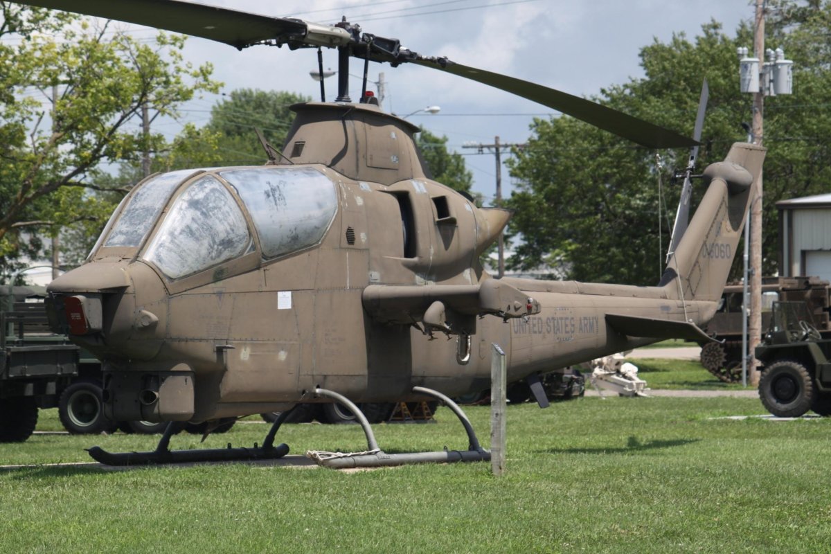 Ah-1s Cobra