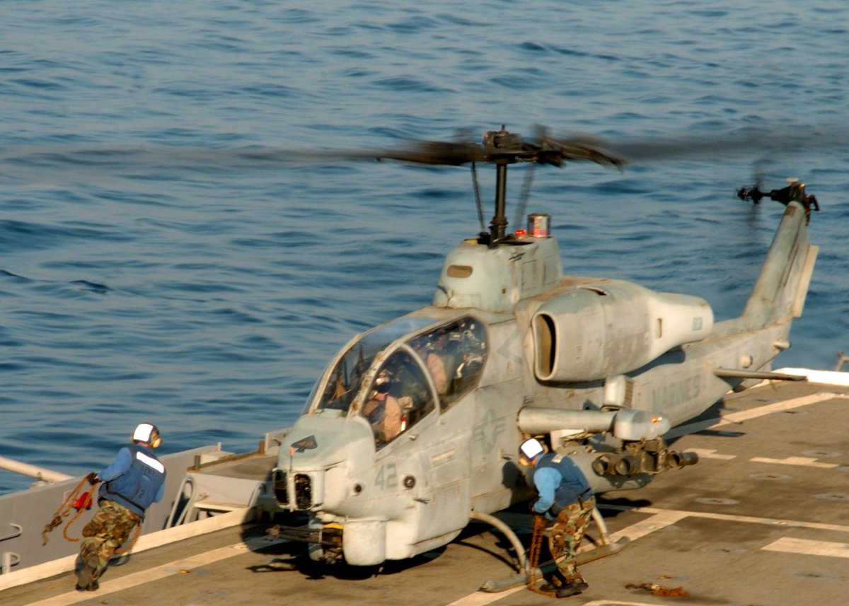 Ah-1t Sea Cobra