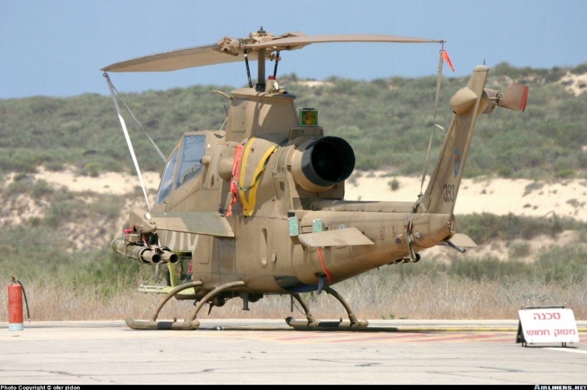Вертолет Ah-1s Tzefa Израиля