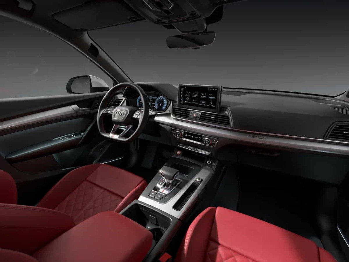 Салон Ауди sq5