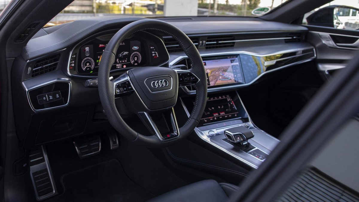 Audi a7 Sportback 2020 салон