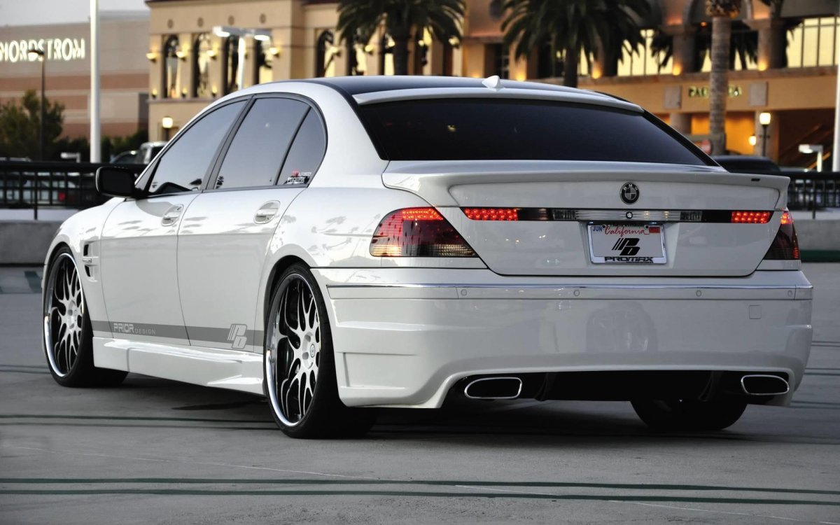 BMW 7 Series (e65)