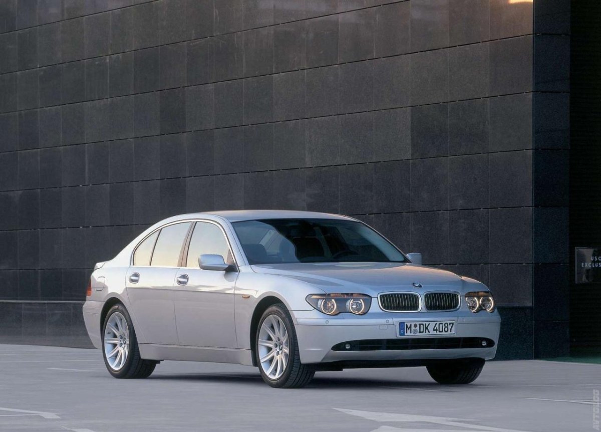 BMW e65