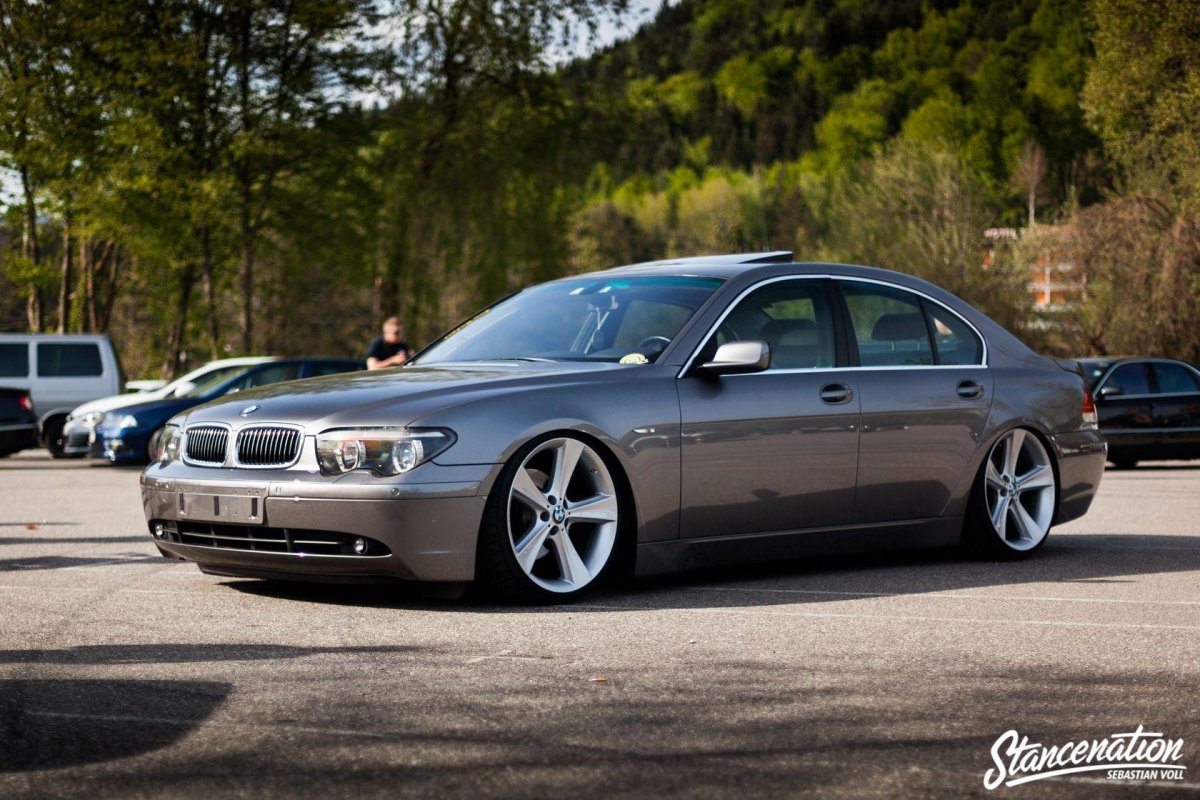 BMW 7 e65