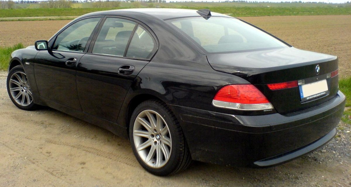 BMW e65 2004